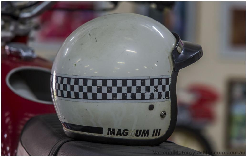 Police-Helmet-Ika-473.jpg